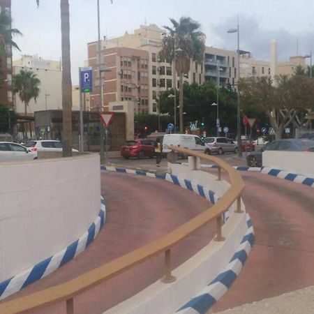 Precioso Piso En Almeria Centro Con Parking Gratis ภายนอก รูปภาพ