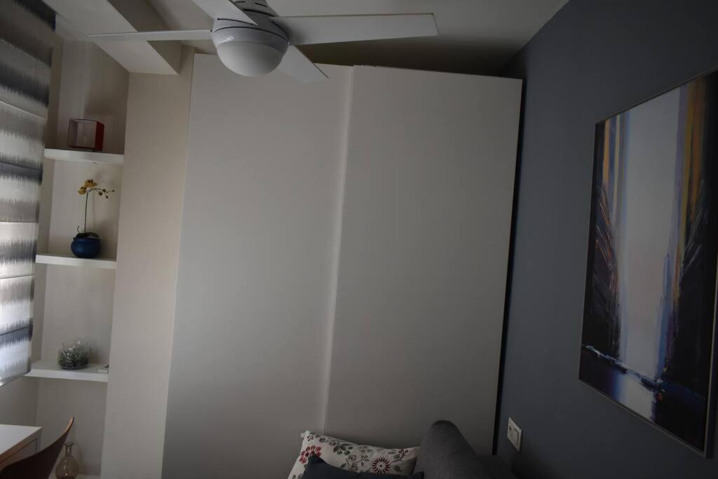 Precioso Piso En Almeria Centro Con Parking Gratis ภายนอก รูปภาพ