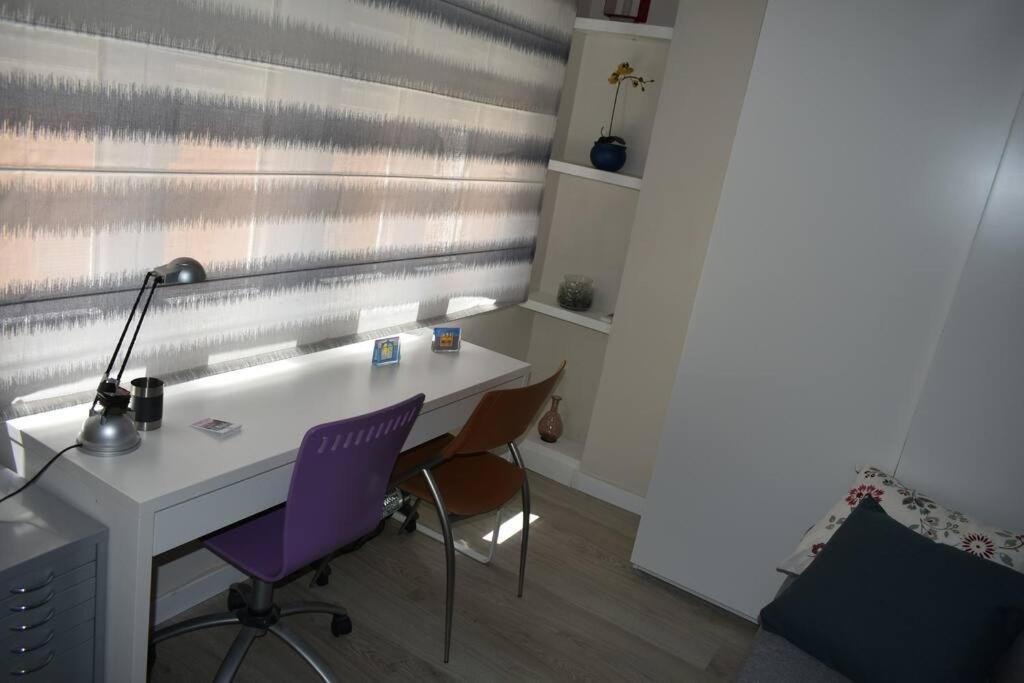 Precioso Piso En Almeria Centro Con Parking Gratis ภายนอก รูปภาพ