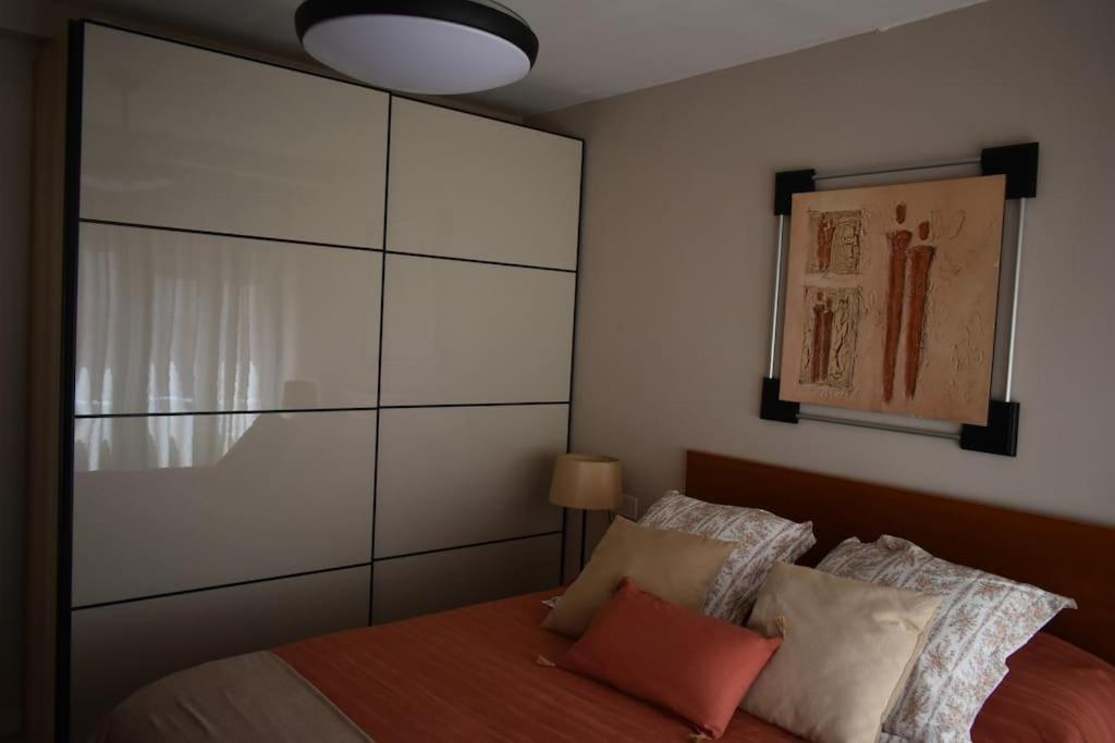 Precioso Piso En Almeria Centro Con Parking Gratis ภายนอก รูปภาพ